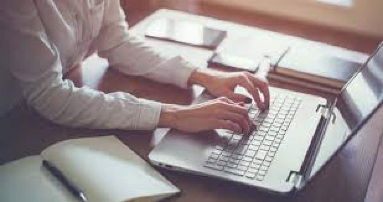 ¿Cómo estudiar oposiciones online?