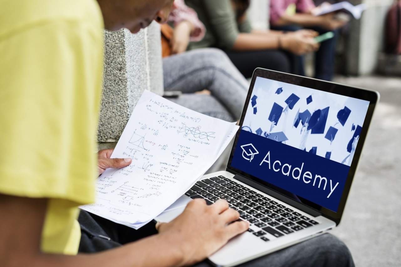 Tener una academia online es el gran negocio post COVID-19, Ulises Project