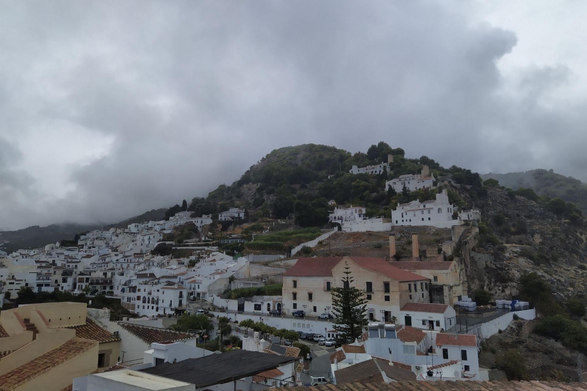 Freetours Nativos ofrece una de las mejores alternativas para visitar los pueblos blancos de Andalucía