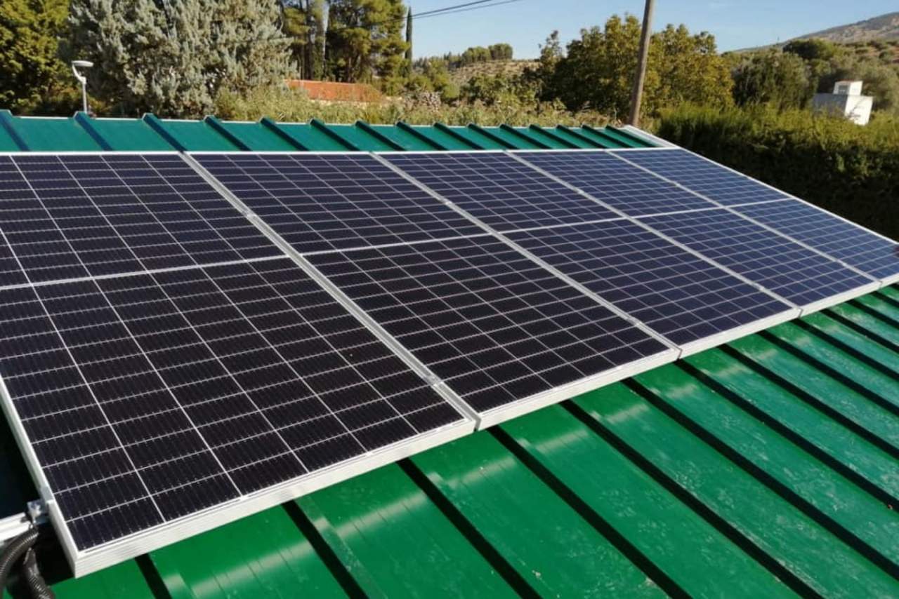 La energía solar para el autoconsumo en empresas ofrecida por Agrupaciones & Soluciones Solares