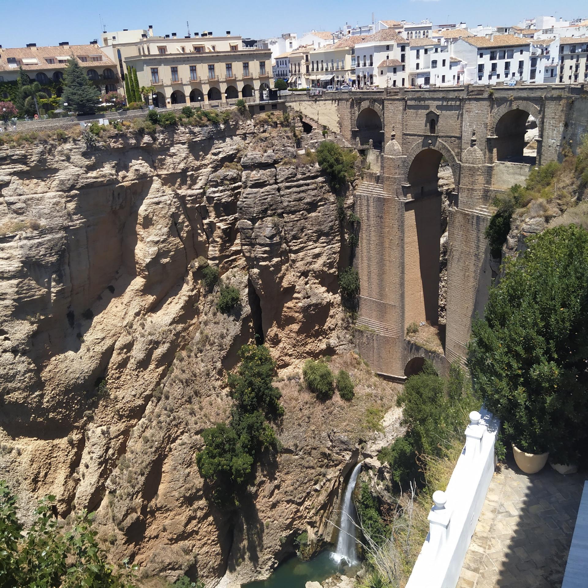 Las mejores formas de conocer Ronda en un día: Freetours Nativos