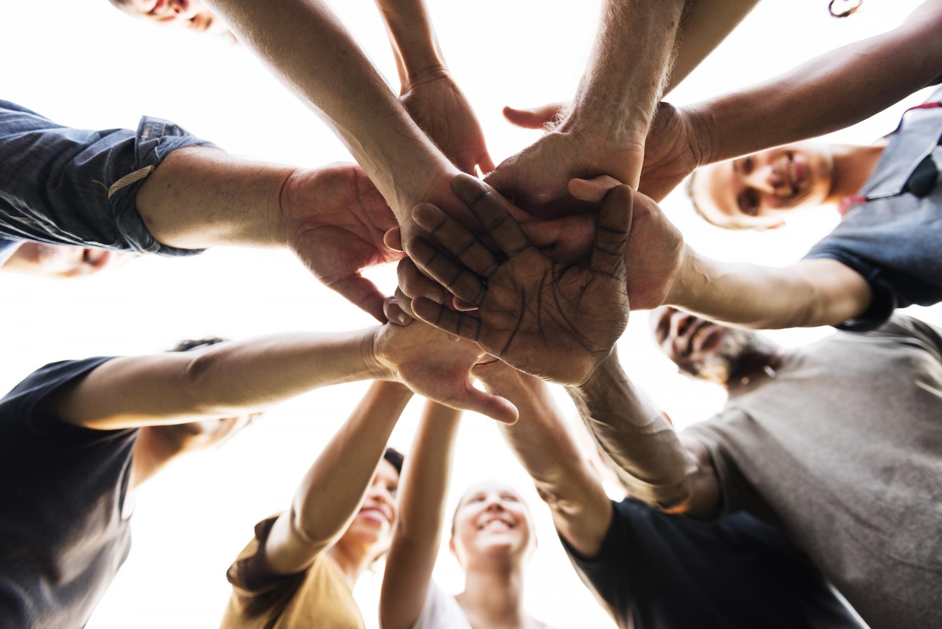 Mejorar el rendimiento de los equipos de trabajo mediante la mentalidad estratégica y la motivación es posible gracias a WIT Trainers