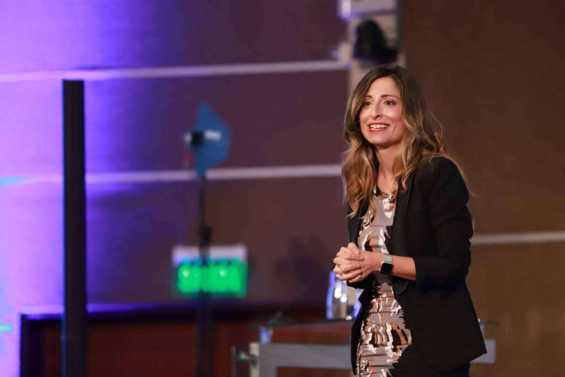 Ejercicios para hablar en público, por Mónica Galán Bravo