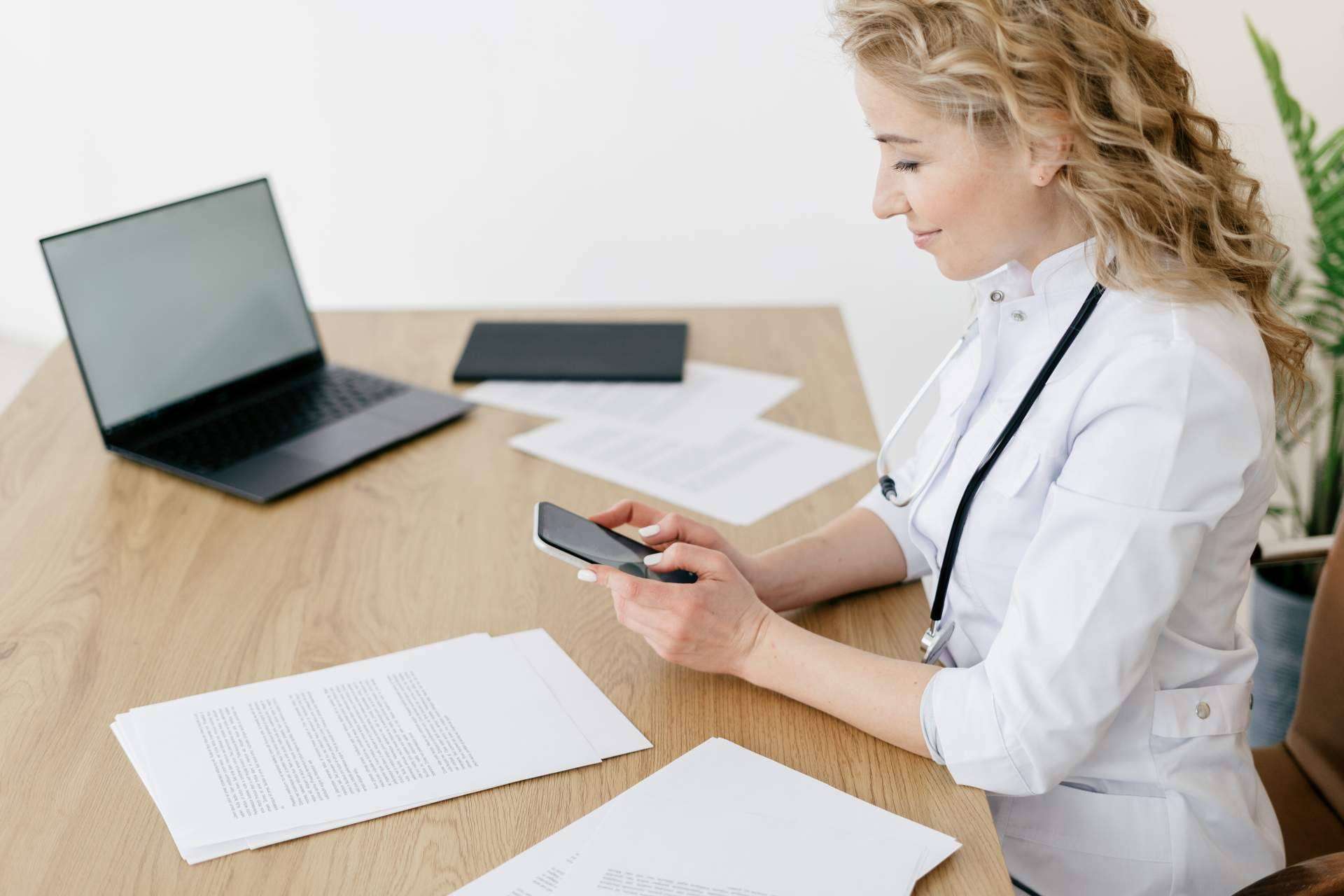Avance de la atención en psicología online, según Espacio OASIS