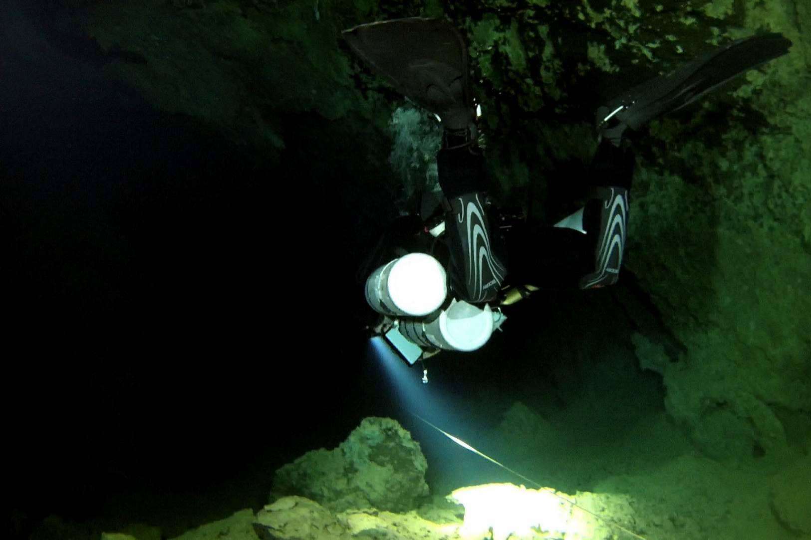 Dark Sidemount: los principales mitos acerca del buceo sidemount
