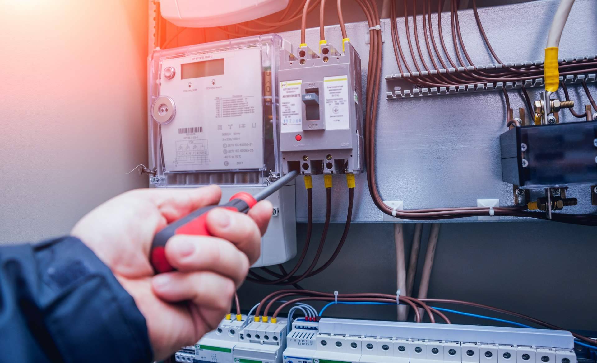 Cadenza Electric: los diferentes tipos de contactores