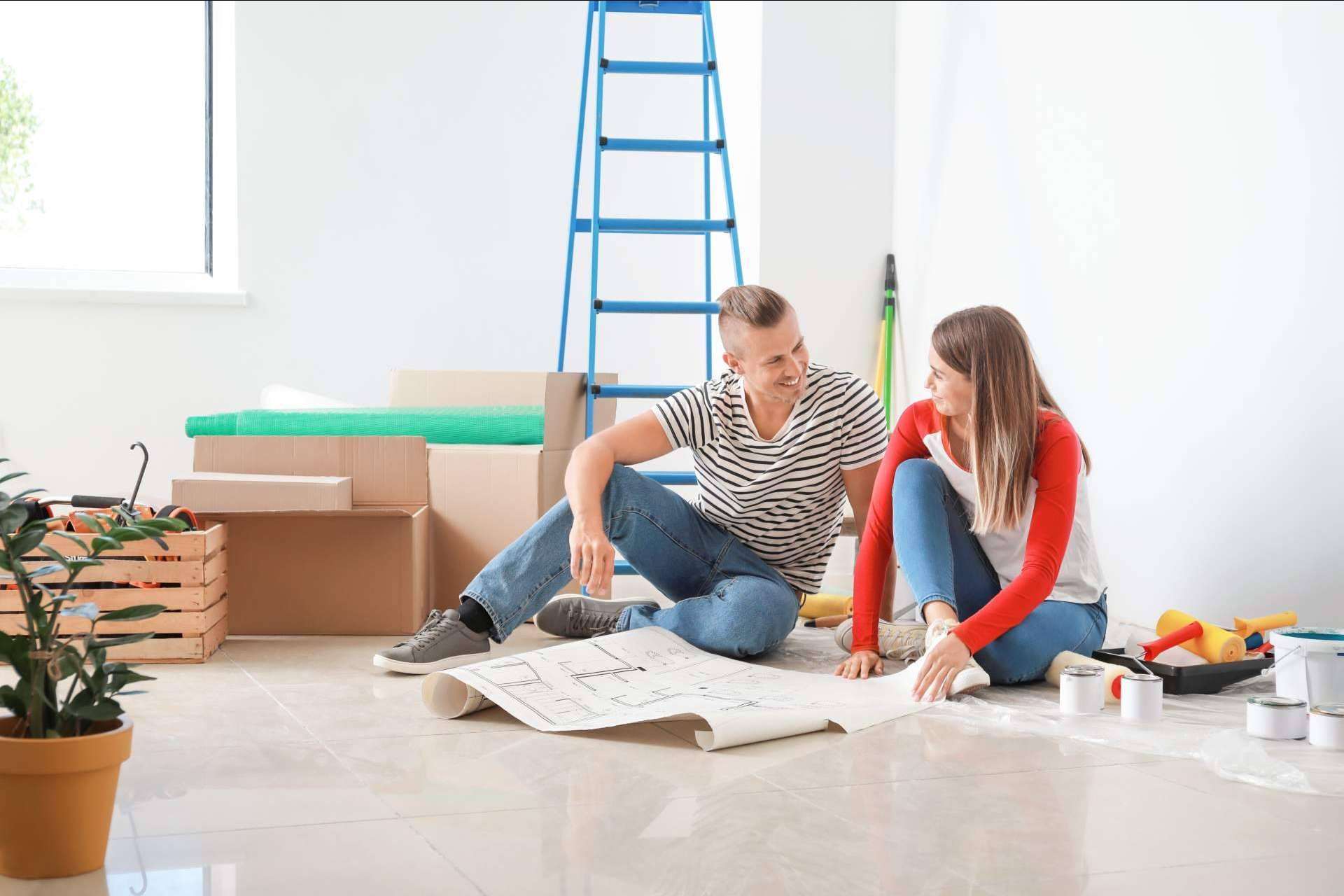 Remodelar el hogar en otoño con los productos de Ferretería Central: el azul cobalto y el gris perla, los colores de moda