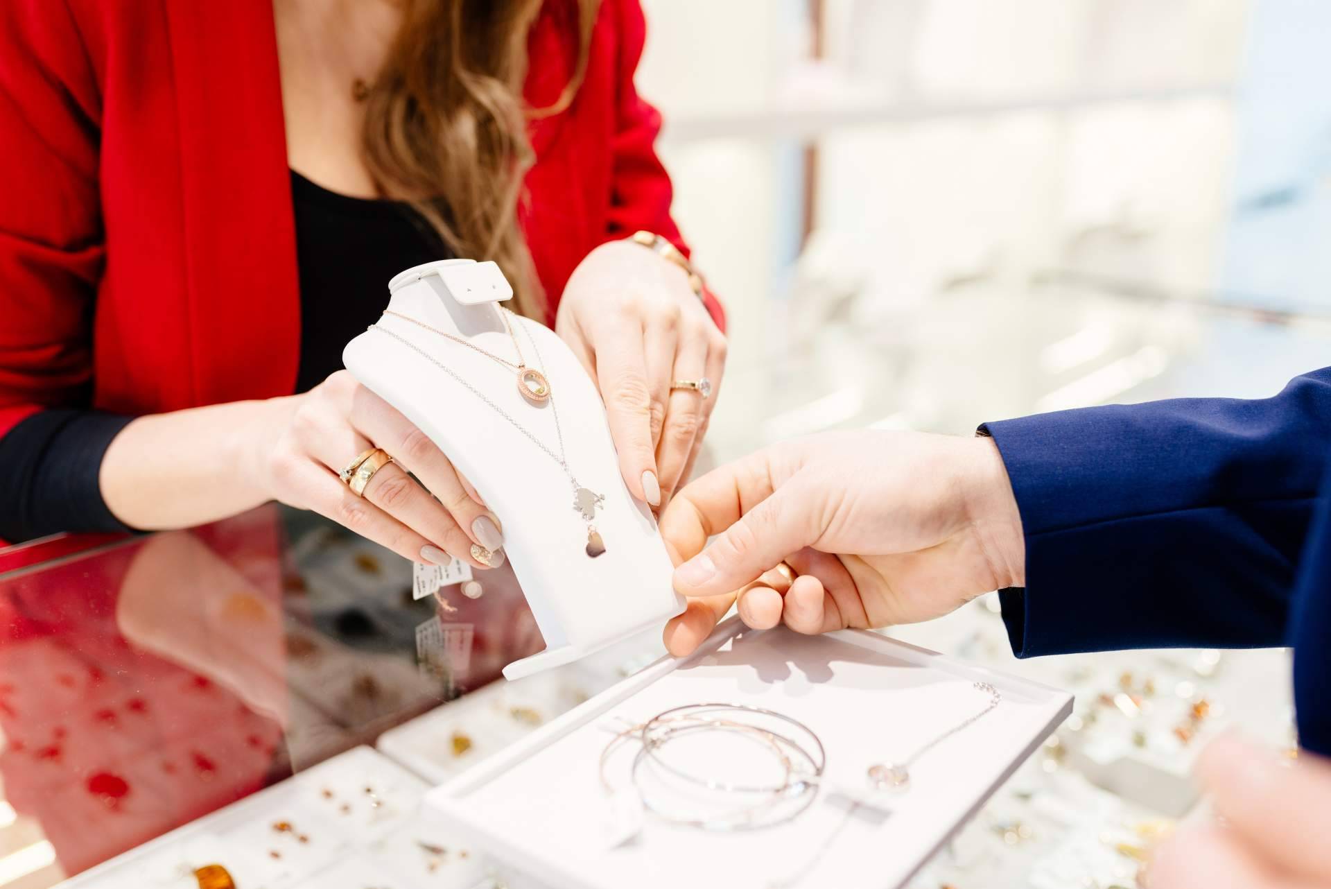 La cobertura a todo riesgo de Solopolizas protege las joyerías