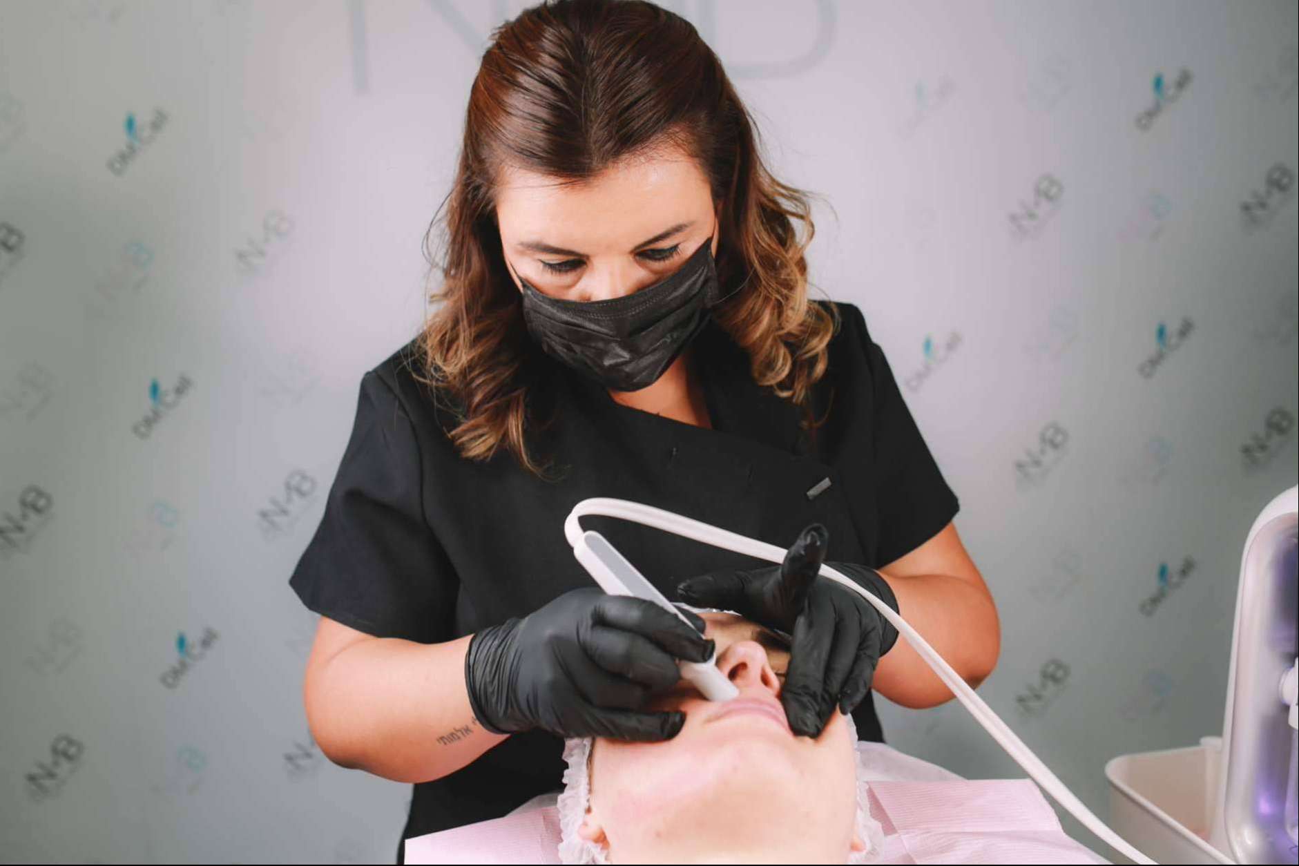 Cursos de formación en toda España impartidos por la academia de estética avanzada NMBeauty Academy