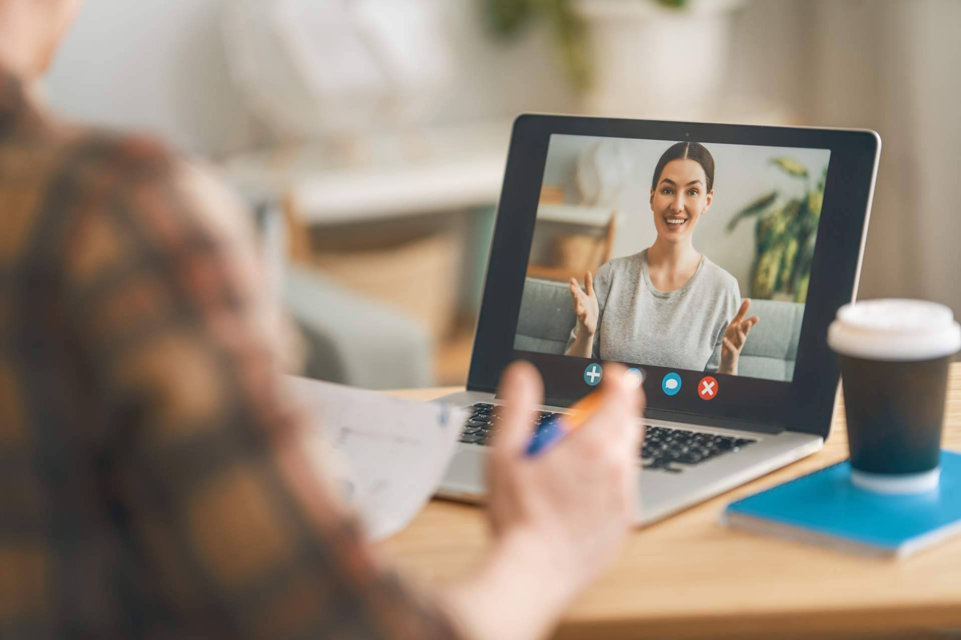 Espacio Oasis: las ventajas e inconvenientes de la terapia online