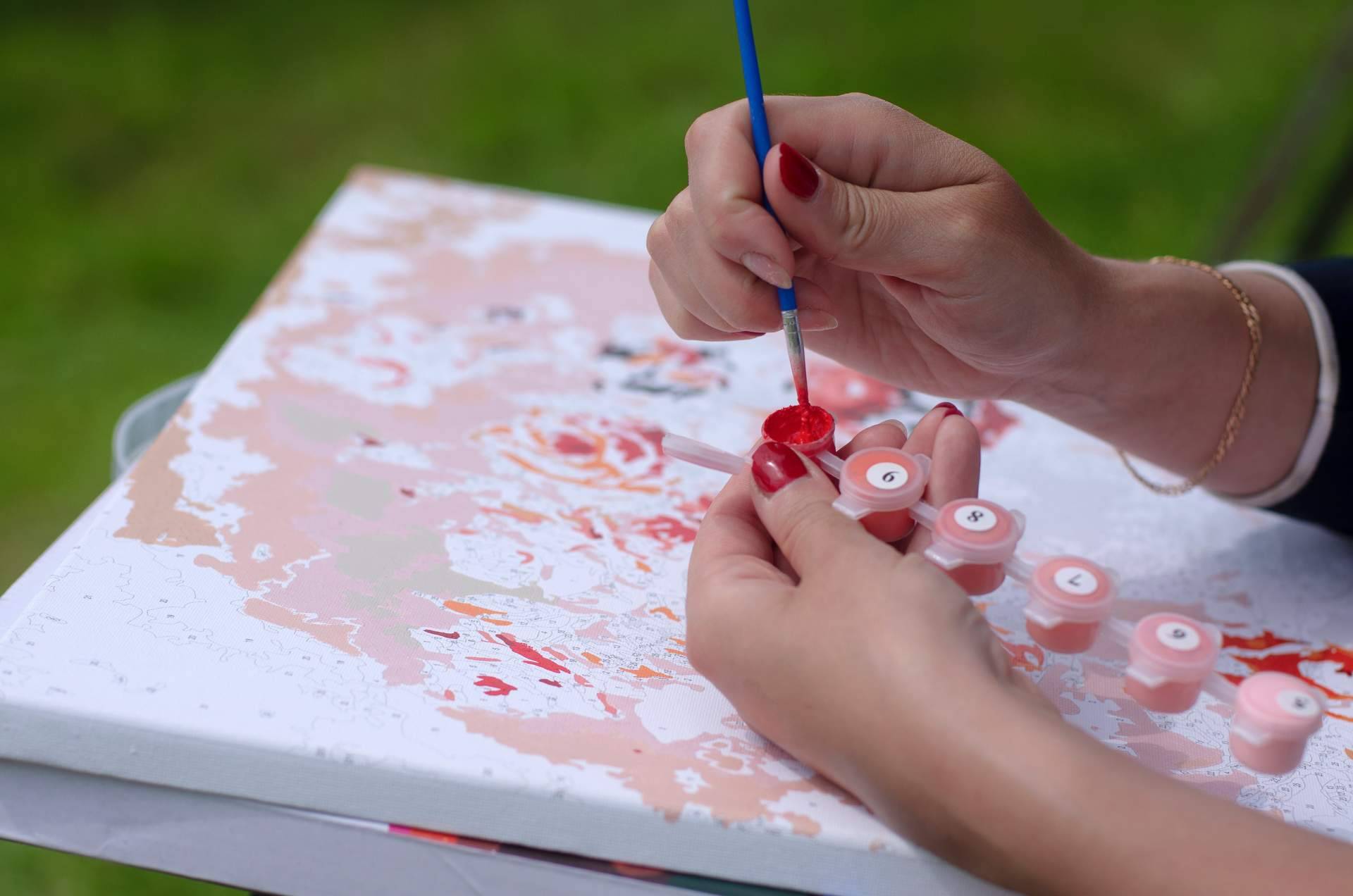 Alcanzar el bienestar a través de la pintura terapéutica: Pintar Números