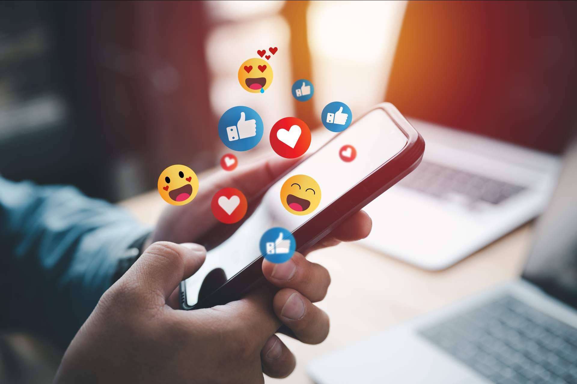 Alex 1 Kenobi  destaca las auditorías para redes sociales entre las estrategias de las empresas para darse a conocer