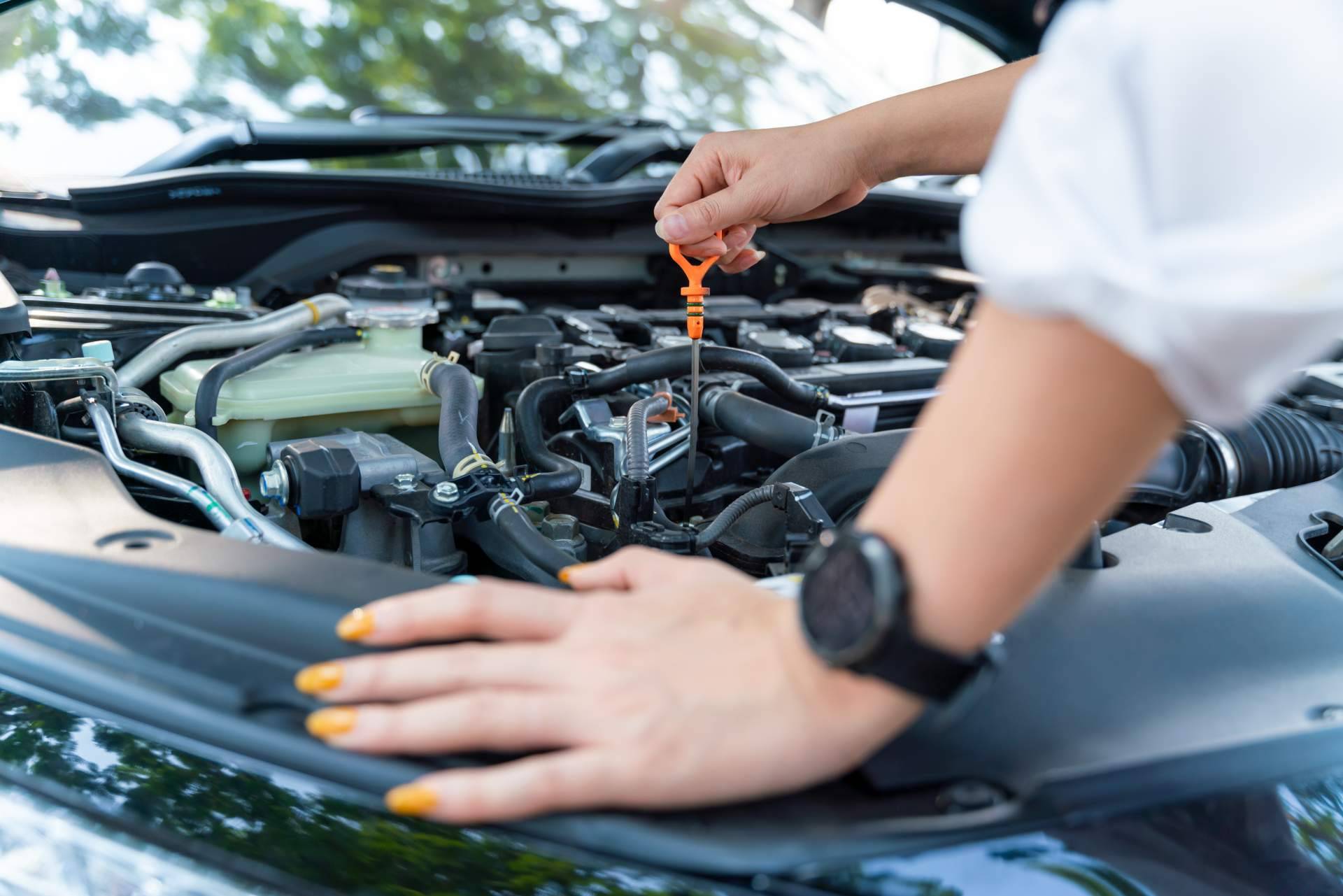Denikey garantiza la reparación de centralitas de motor de calidad