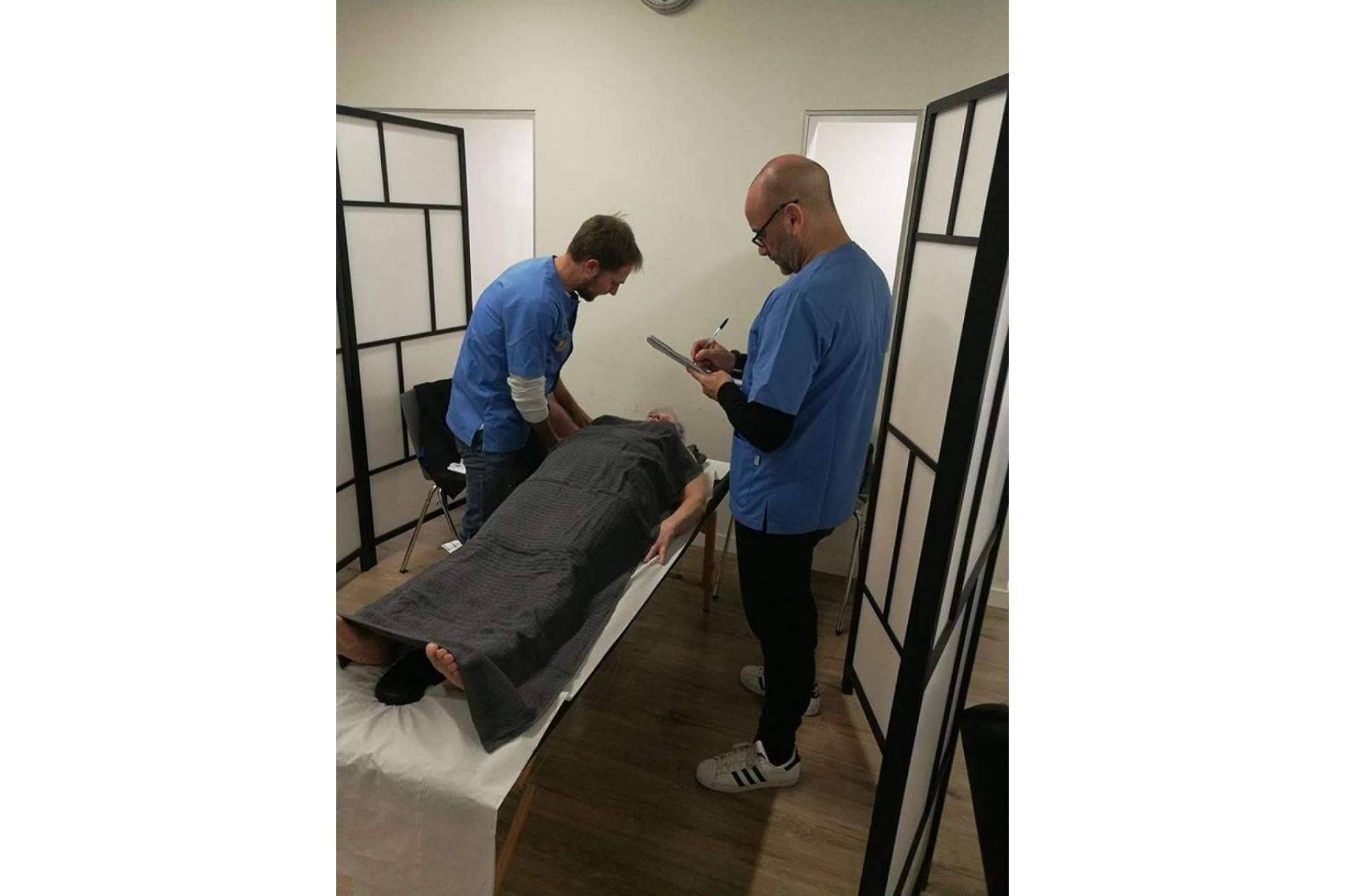 Instituto Internacional de Osteopatía Avanzada: la osteopatía en los problemas discales lumbares