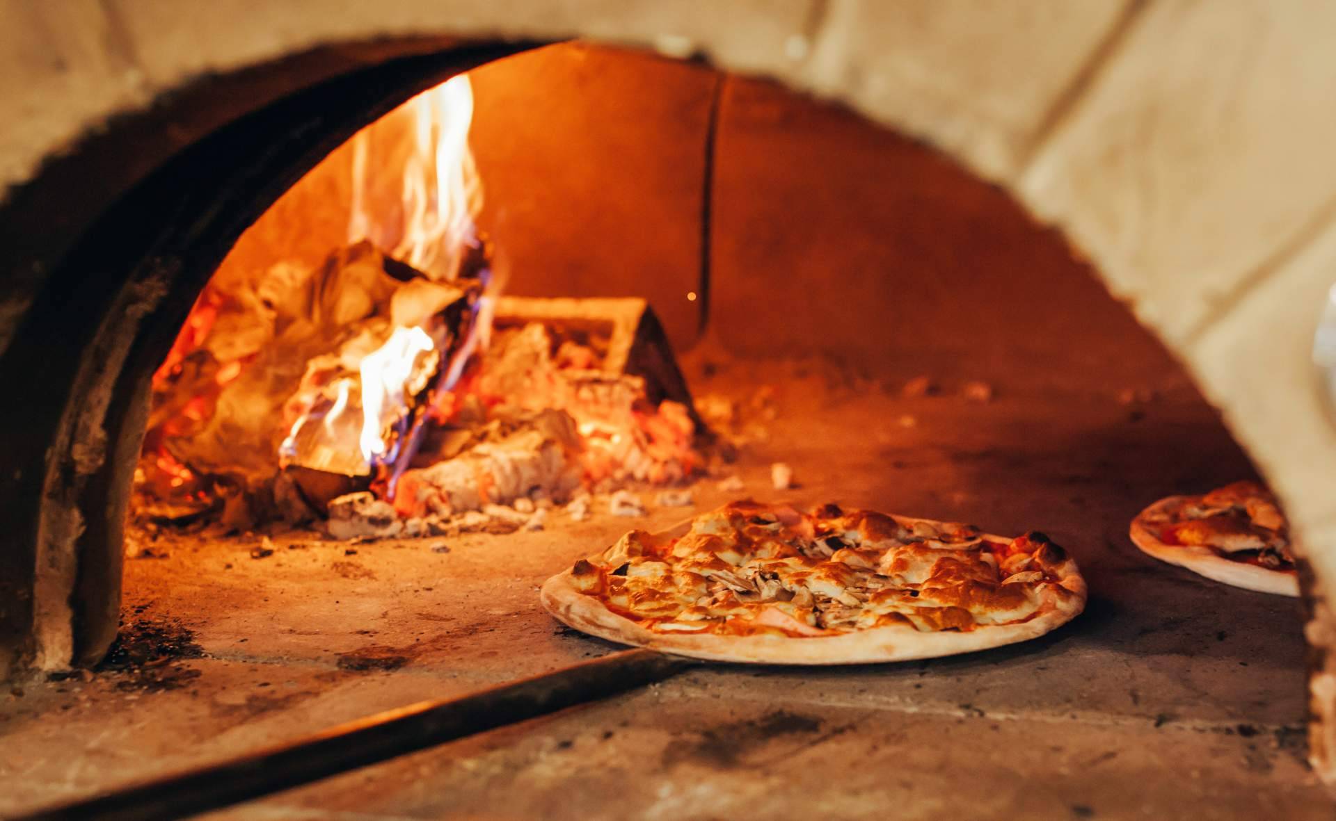 ¿Cómo encontrar una pizzería en el Puerto Santa María?: Mozzarella & Basilico