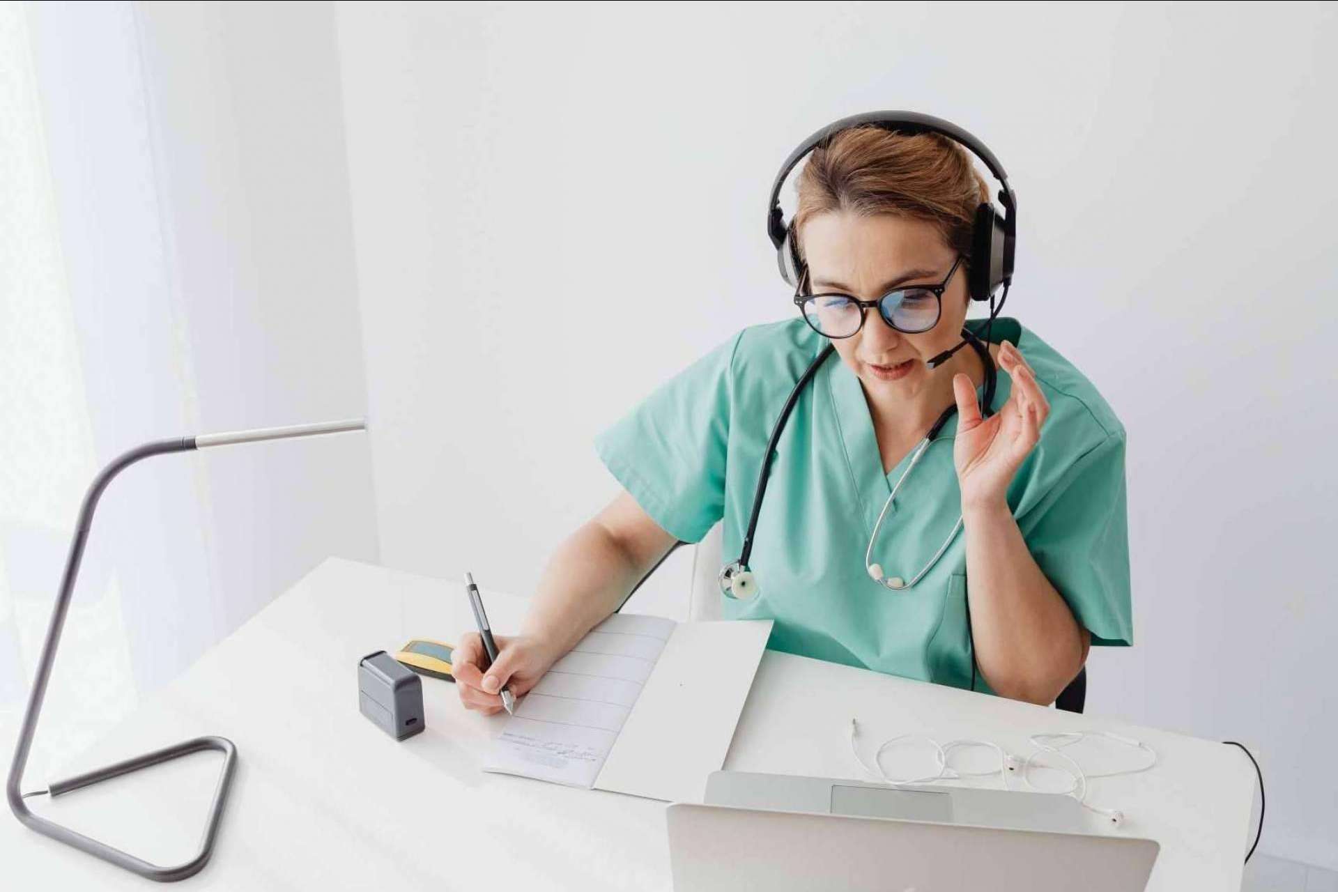 Elba Trad realiza traducciones médicas en más de 260 idiomas
