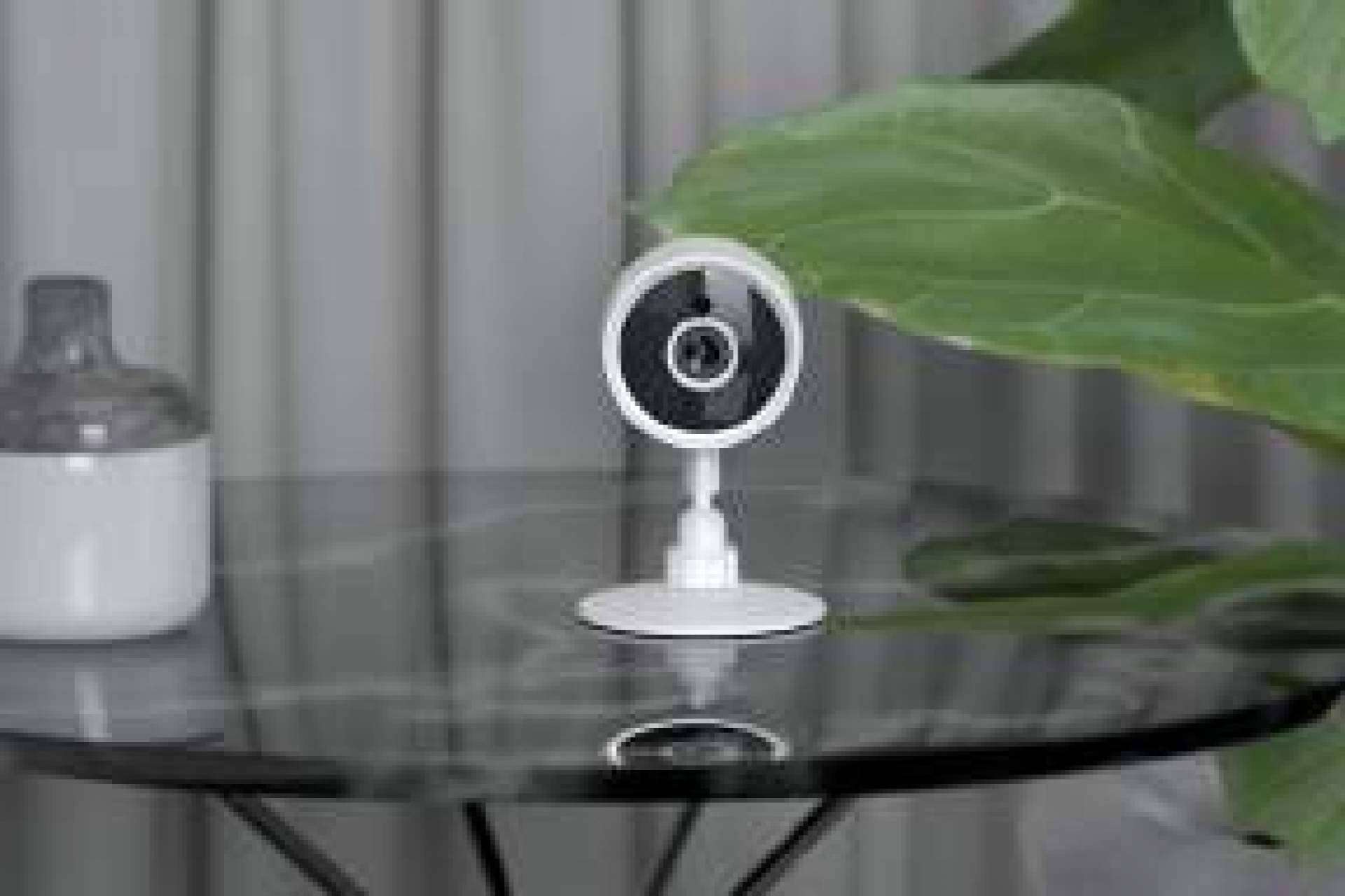 Cámaras de seguridad para exteriores e interiores en Protect Soiart Distribución