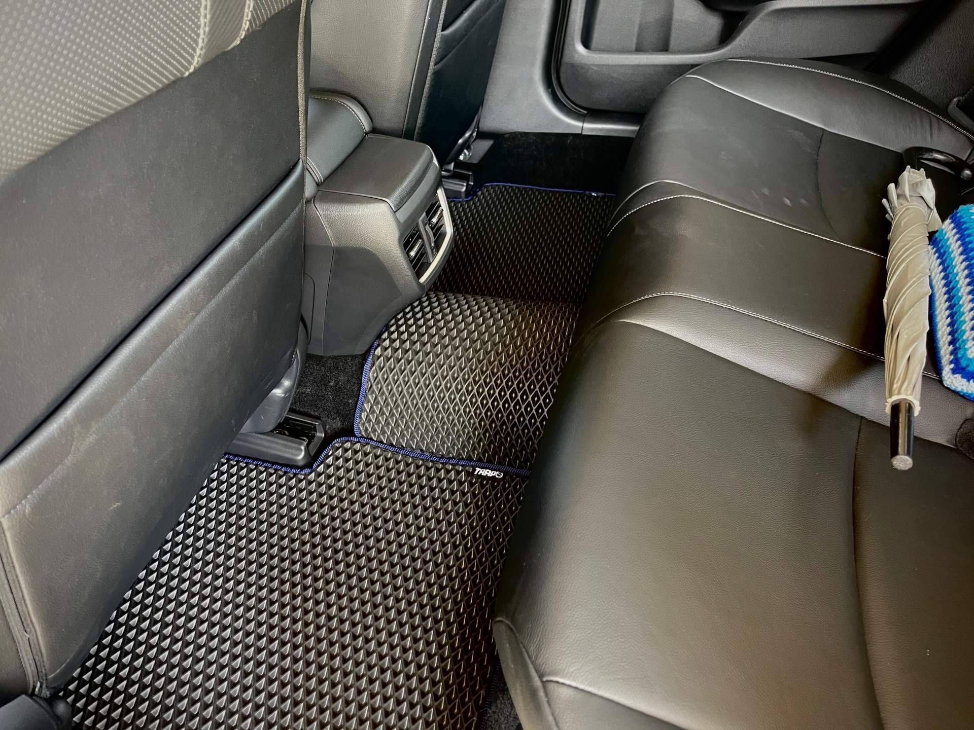 Distribuciones Cantelar ofrece alfombrillas de moqueta ideales para embellecer y proteger los vehículos