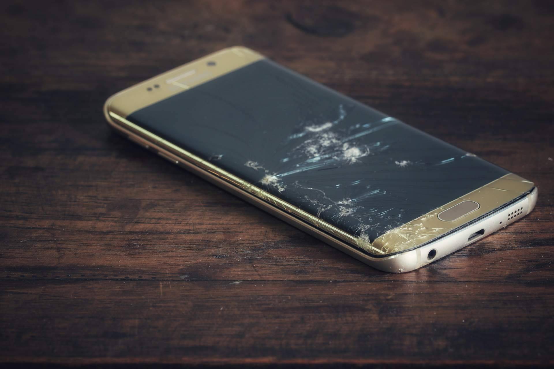 Repuestos Tic ofrece reparaciones de teléfonos Samsung