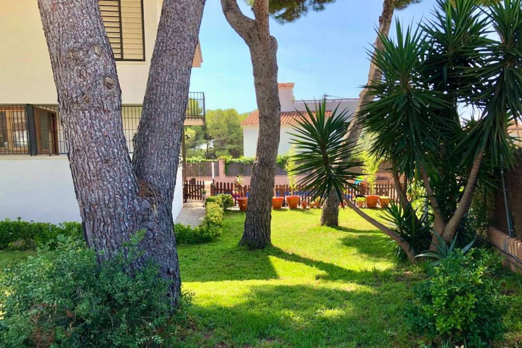 Chalé en venta con piscina cercano a la playa de Torredembarra