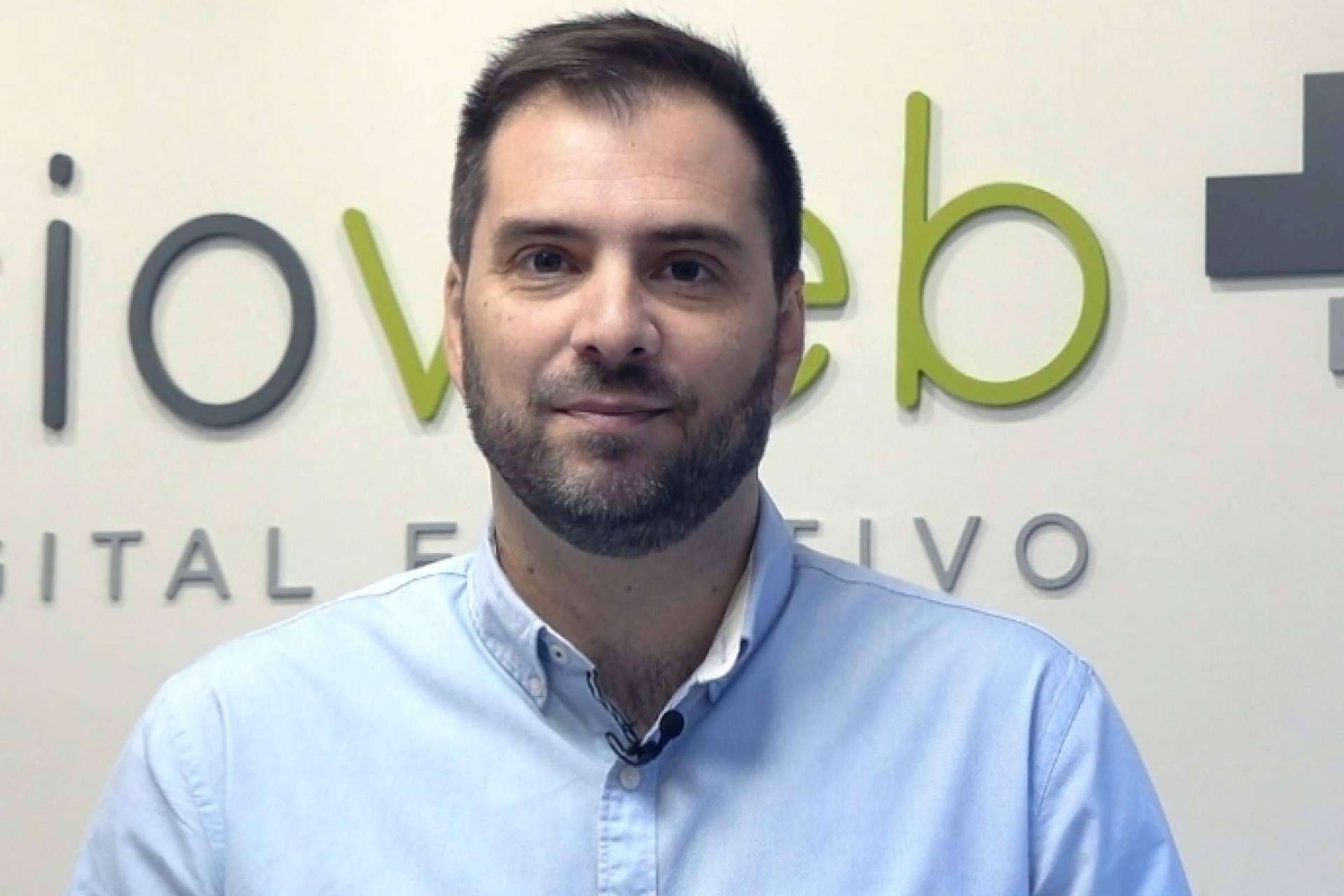 ¿Cómo impulsar el crecimiento de una empresa en internet? Los infoproductos y la asesoría del experto en marketing digital Francisco Rubio