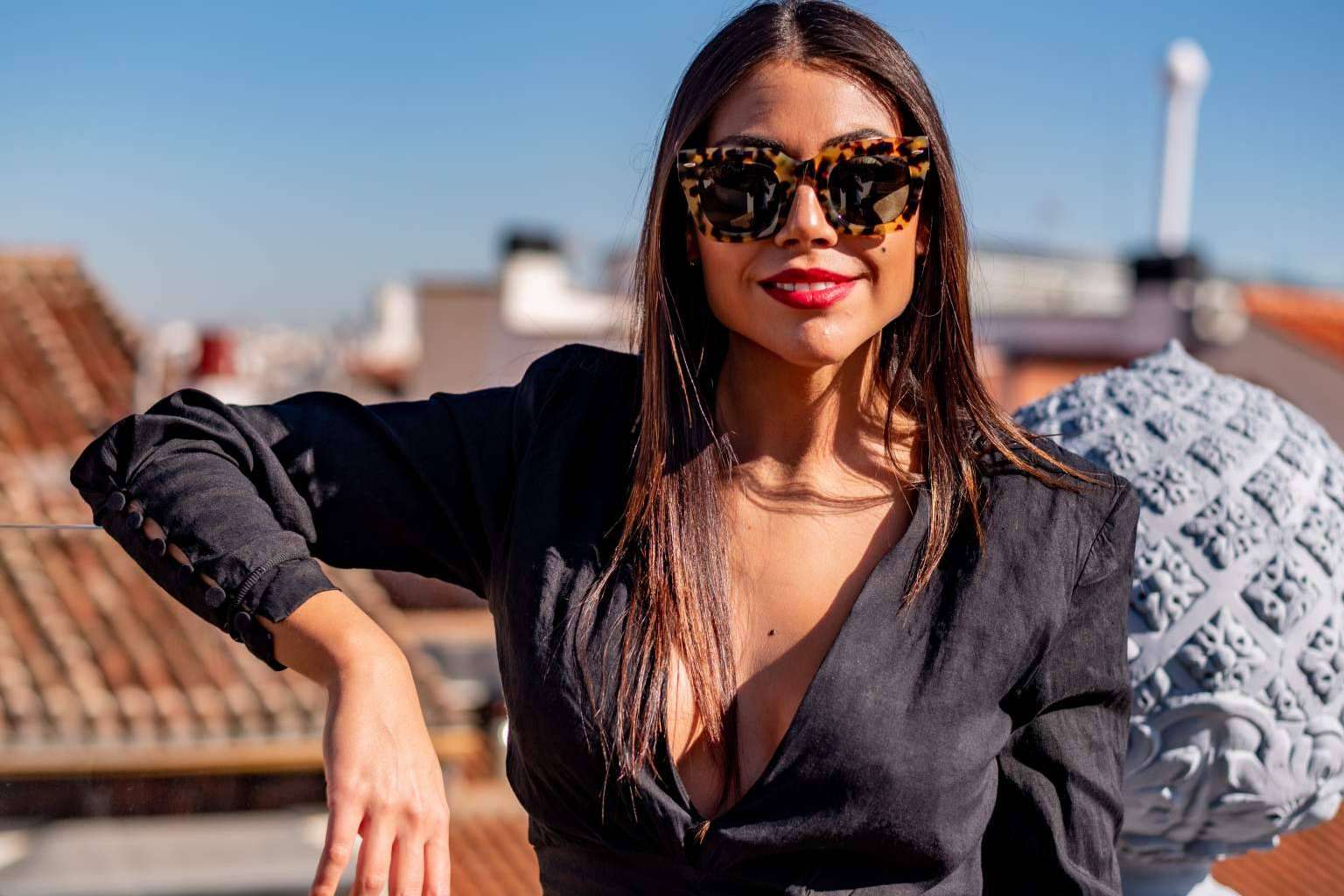 Las últimas tendencias en gafas de sol están disponibles en la tienda online SunBahs