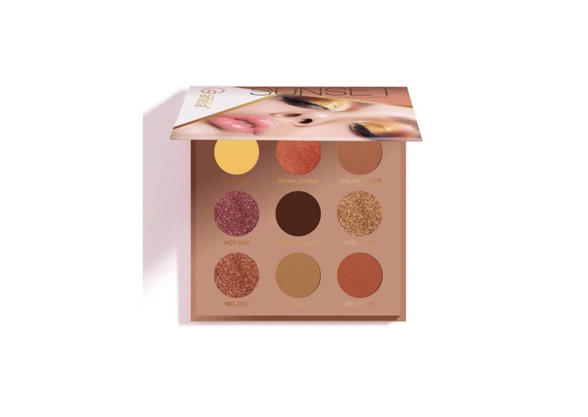 Los pasos de Amelia Cosmetics para crear un maquillaje de fiesta peachy