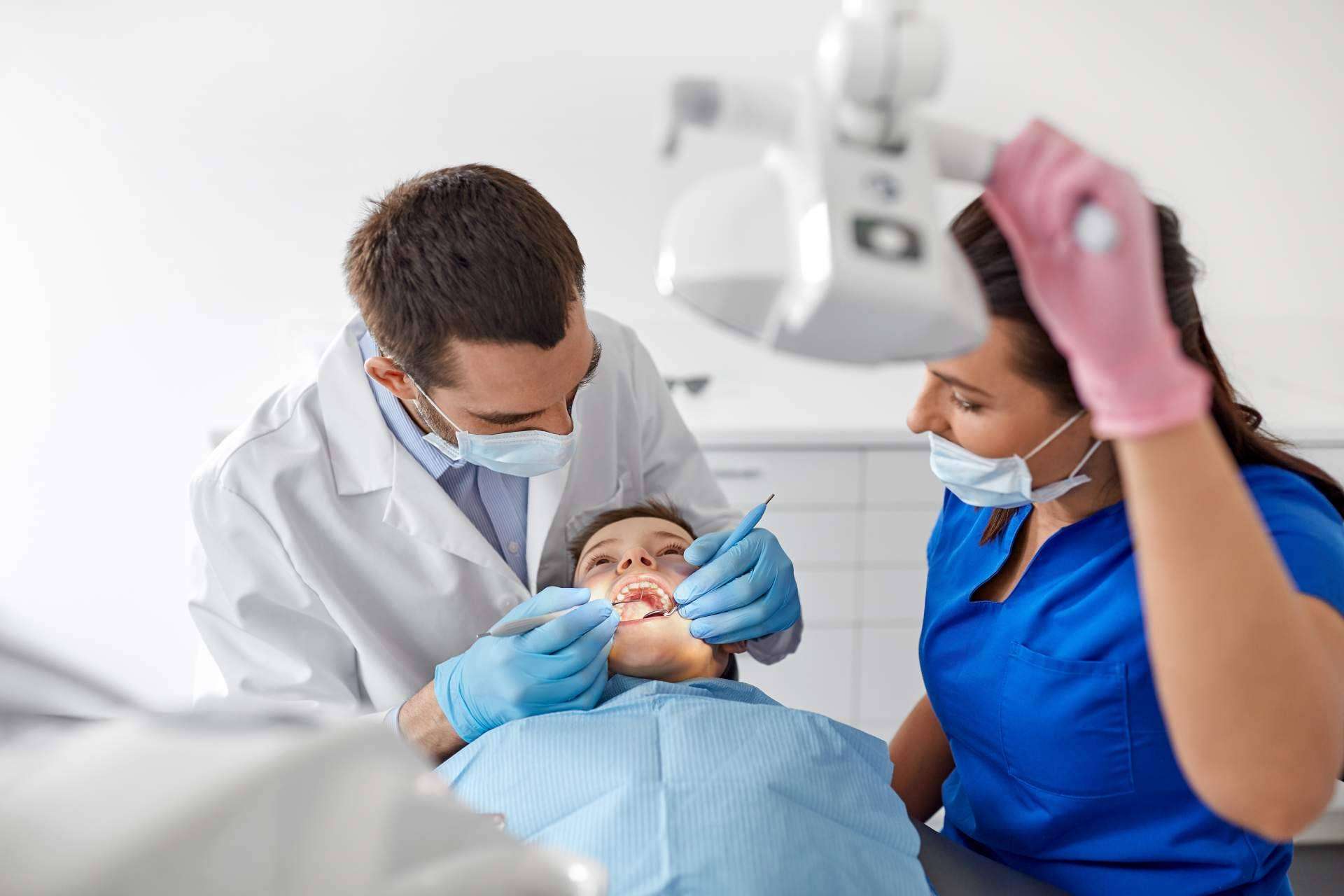 Las clínicas dentales que cuentan con el sello DentalQuality realizan el diseño digital de sonrisas