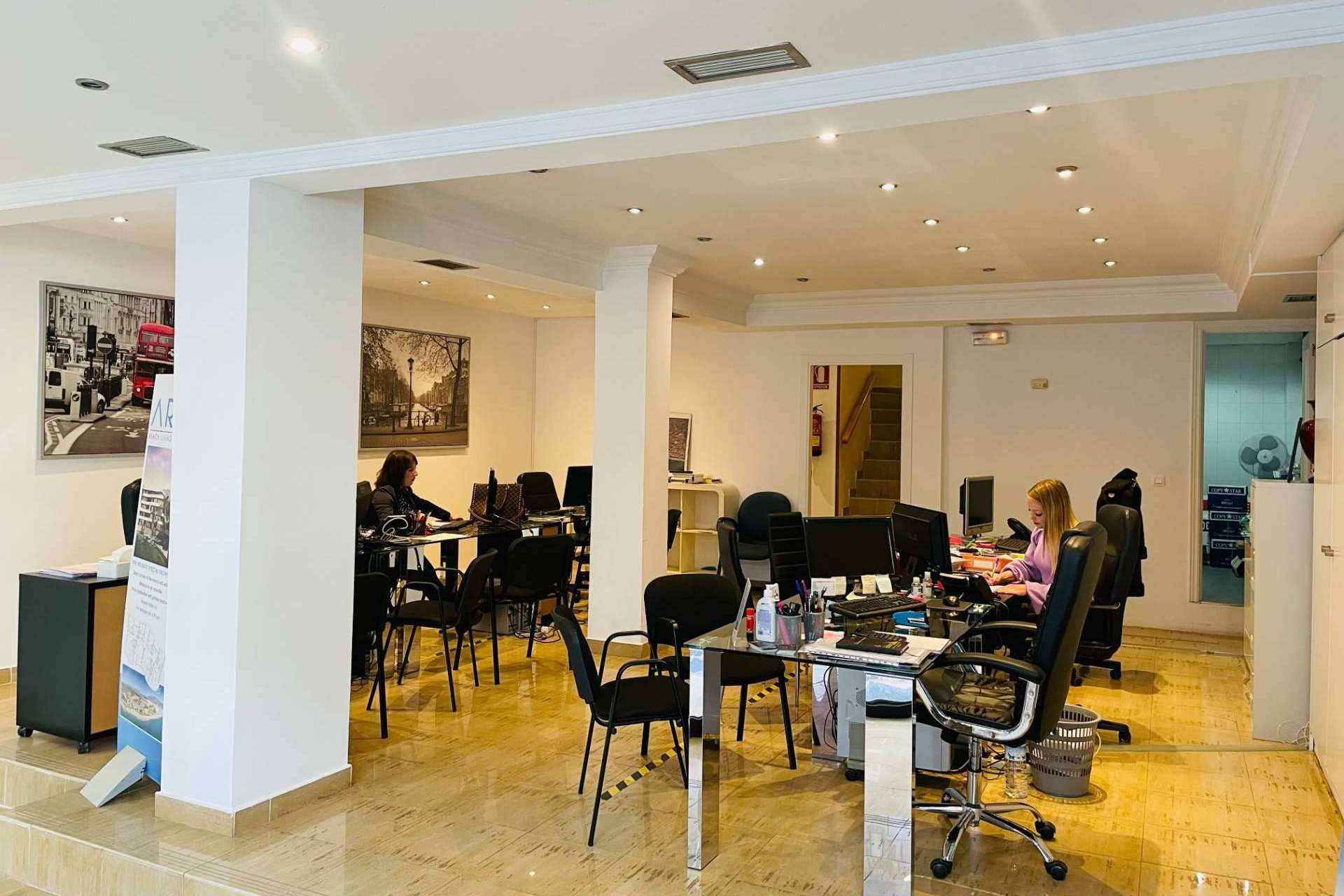 LV Architecture Real Estate dispone de villas de lujo en venta en la zona de la Costa del Sol