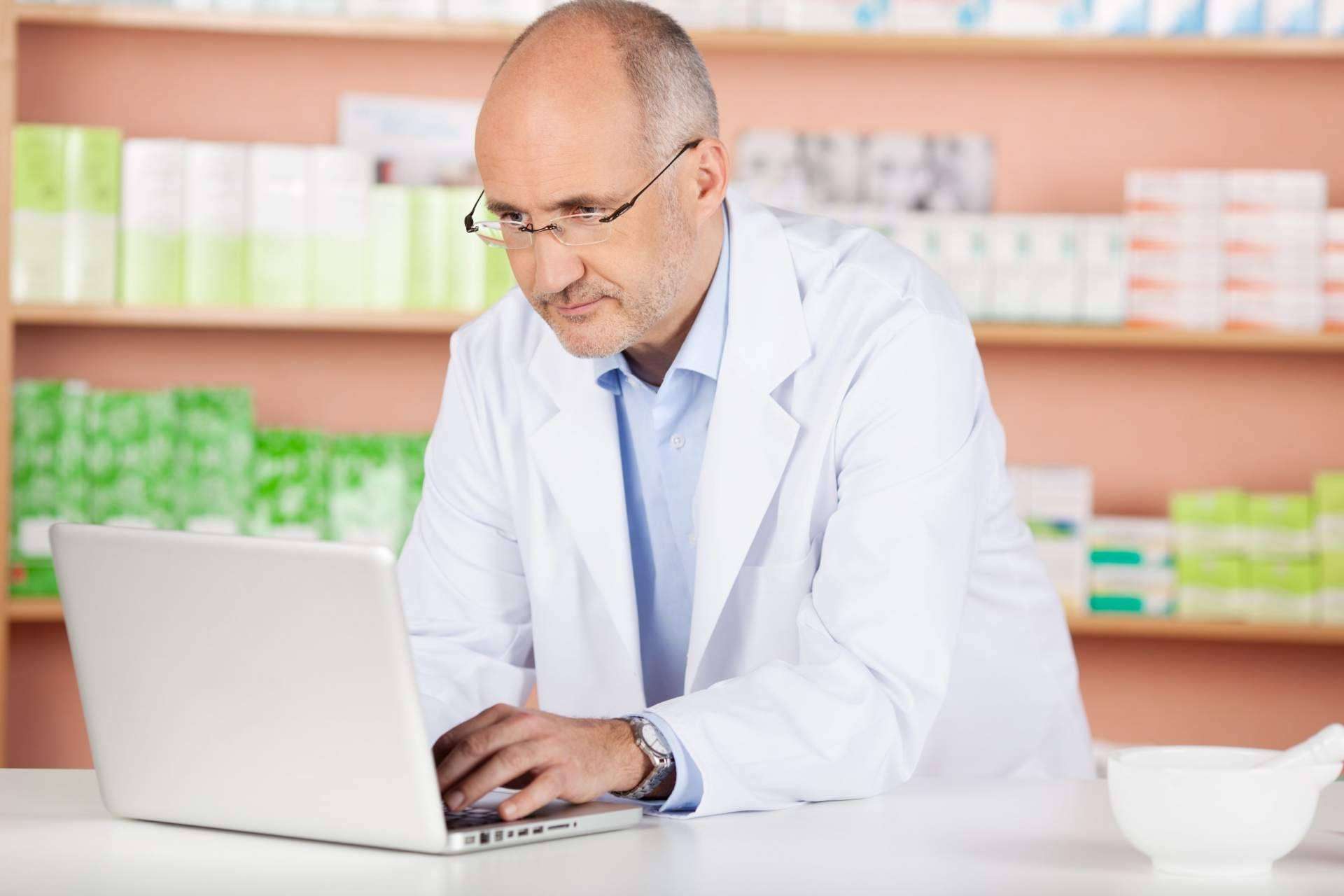 Contar con un buen asesoramiento para la compra de una oficina de farmacia, como Urbagesa Farmacias