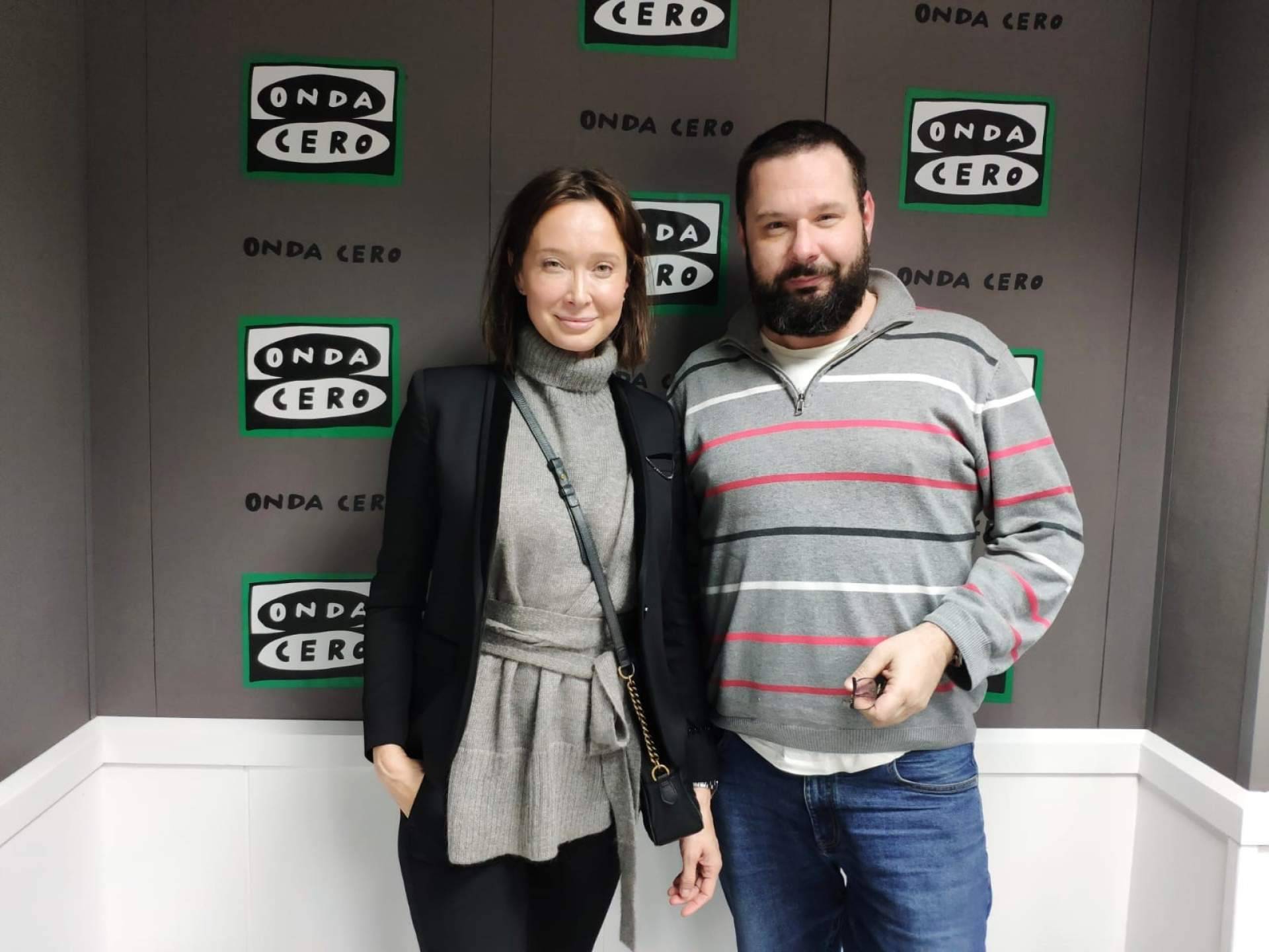 La directora ejecutiva de Panel Sandwich, Katia Kokurina, entrevistada en Onda Cero Aragón