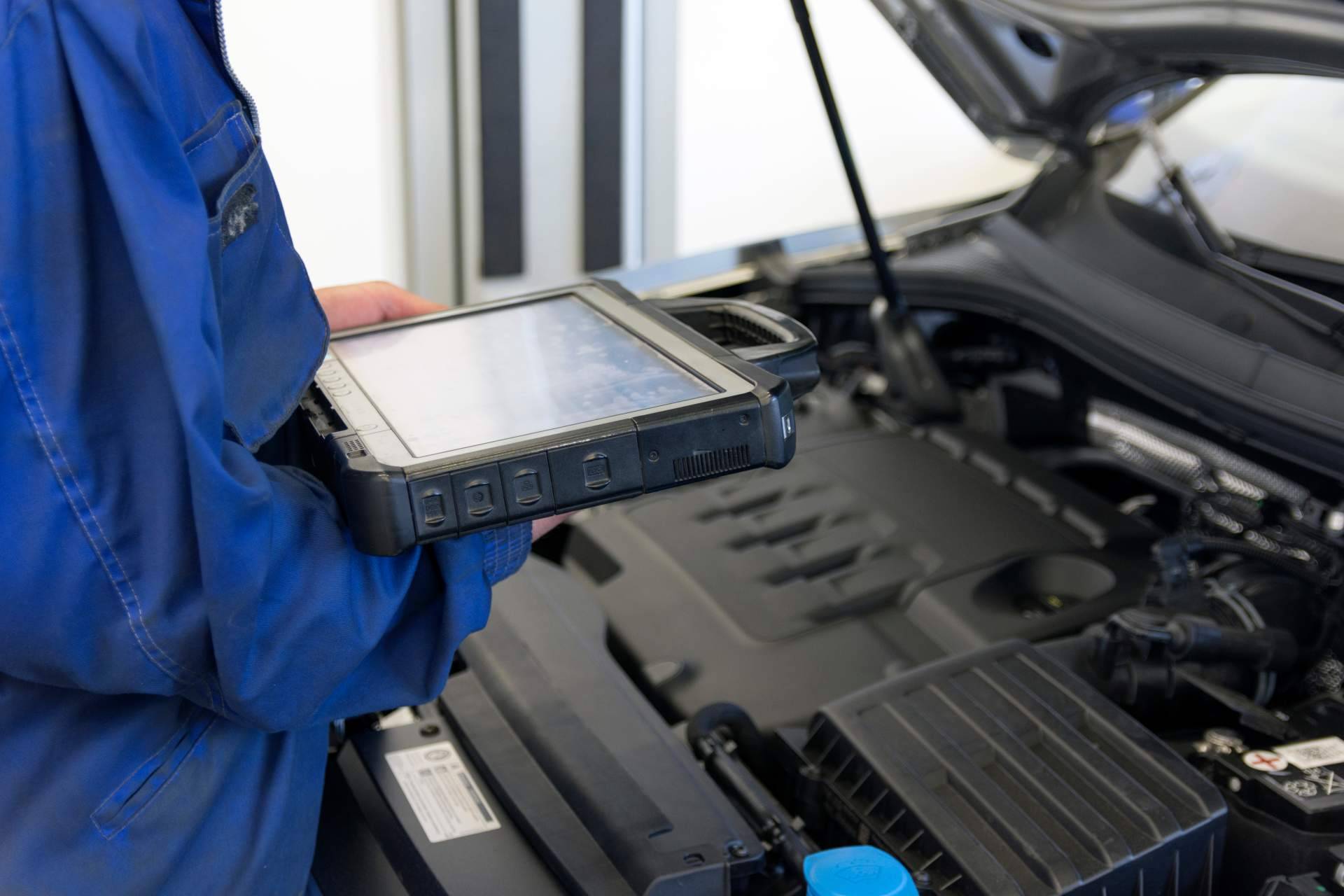 Conocer mejor el estado del vehículo con un test de diagnosis de coches con Test Motor