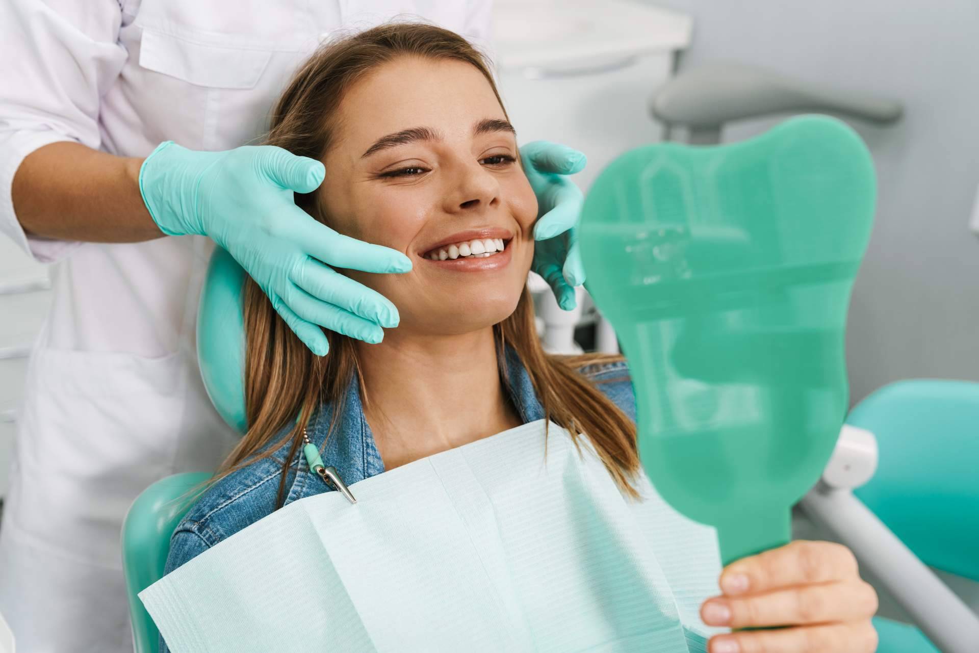 Servicios de odontología de confianza a precios bajos de la mano de Artydents