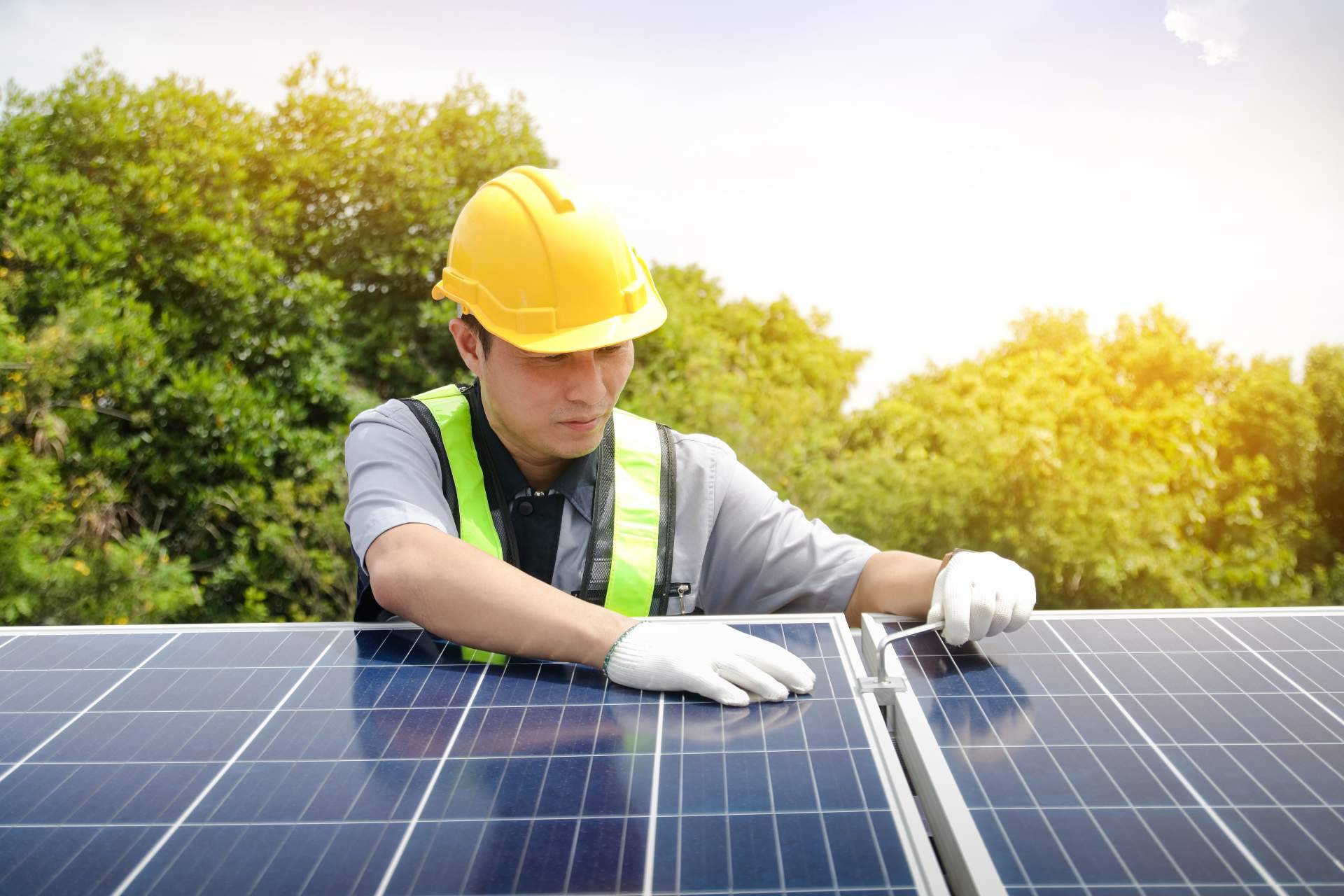 ¿Cuáles son las ventajas de la energía solar y el autoconsumo?, por Cavs Energy