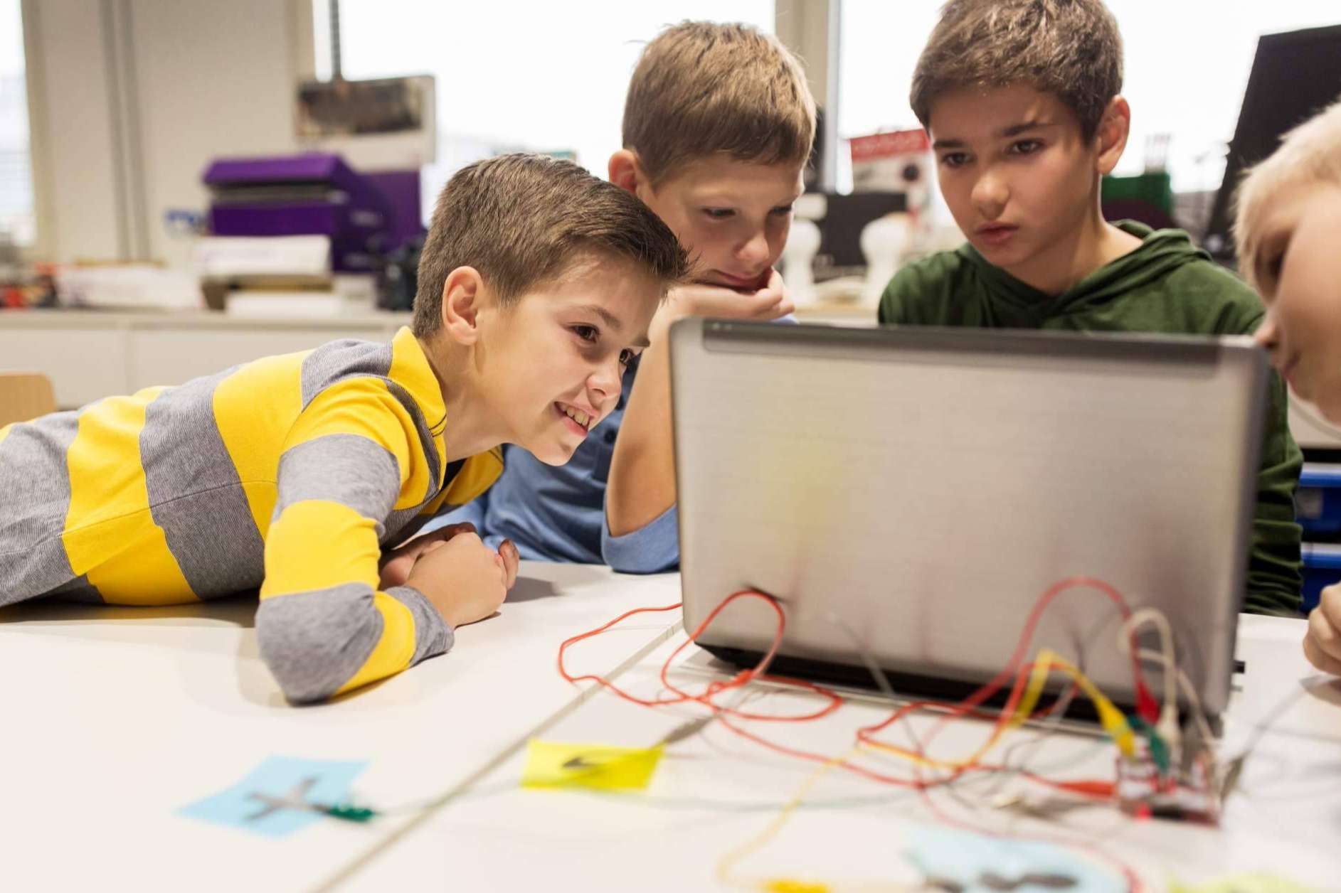Ideas de proyectos de programación para niños de la mano de Code2brain