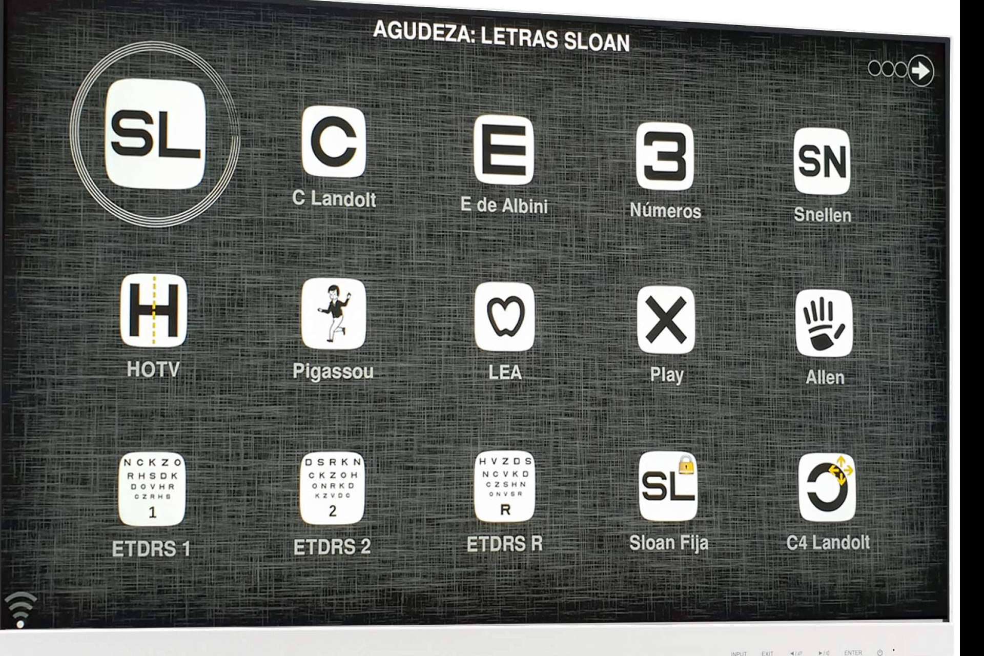 Pantallas de optotipos multifunción de la mano de GX2