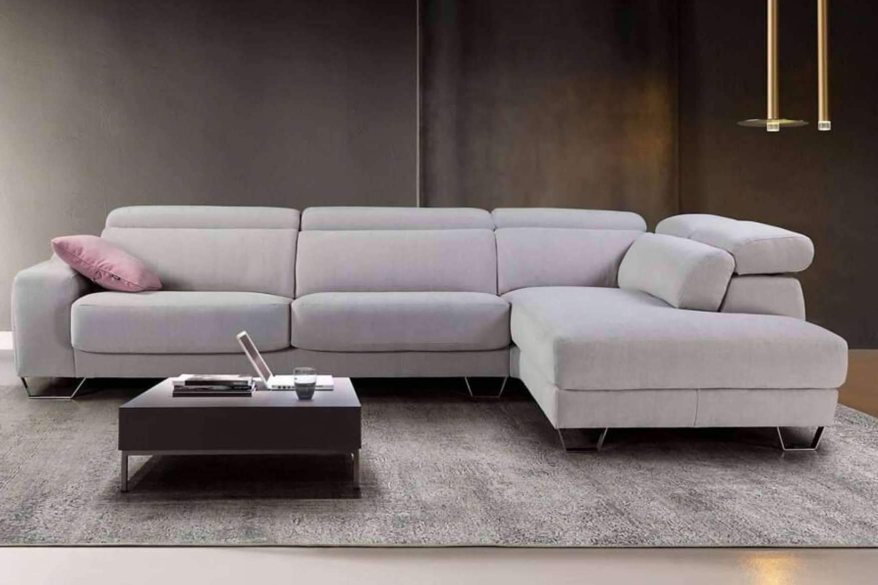 Los sofás con chaise longue para una mayor comodidad de Home and Relax