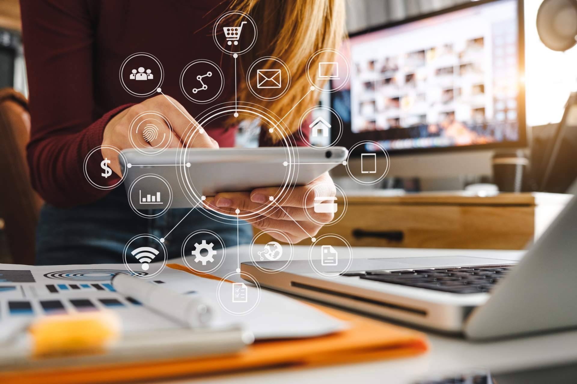 El papel del marketing B2B en la digitalización de la empresa industrial, con BCM Marketing