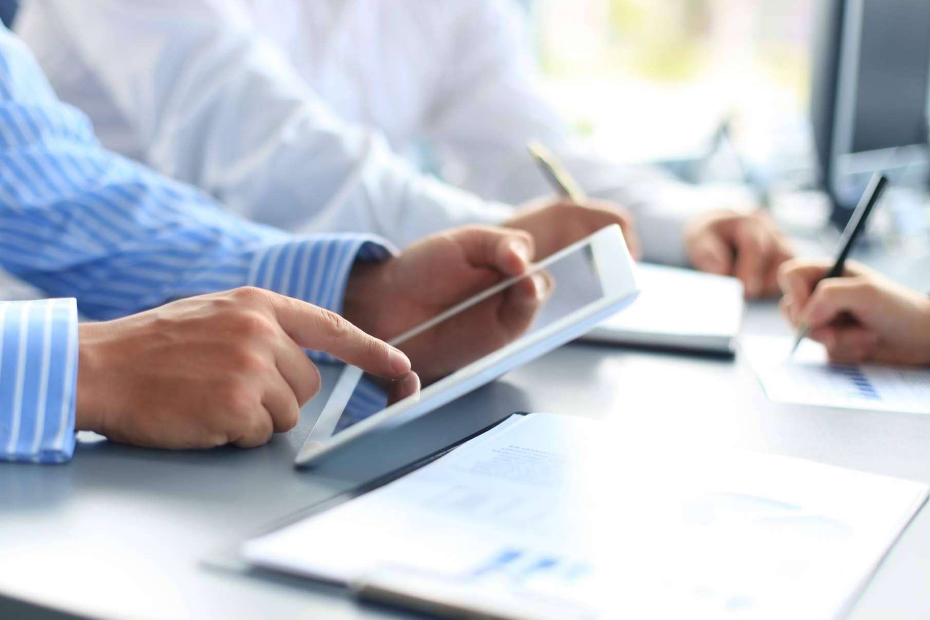 Finanfox explica por qué es necesario contar con un asesor financiero