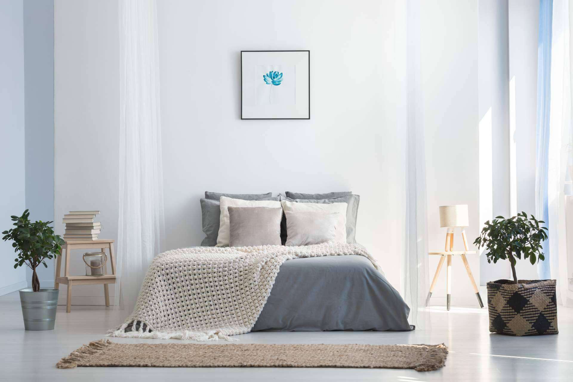 ¿Canapé, cama abatible o dormitorio puente? Las opciones de una tienda de muebles en Les Franqueses para aprovechar el espacio