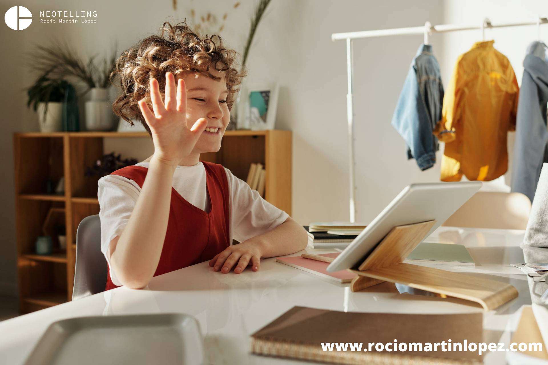 Enseñar a hablar en público a niños en entornos digitales, de la mano de Neotelling