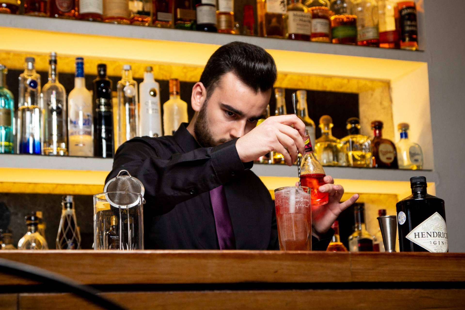 ¿Qué incluye el acuerdo entre ESCOM y ABCM para profesionalizar más aún a los nuevos bartenders?