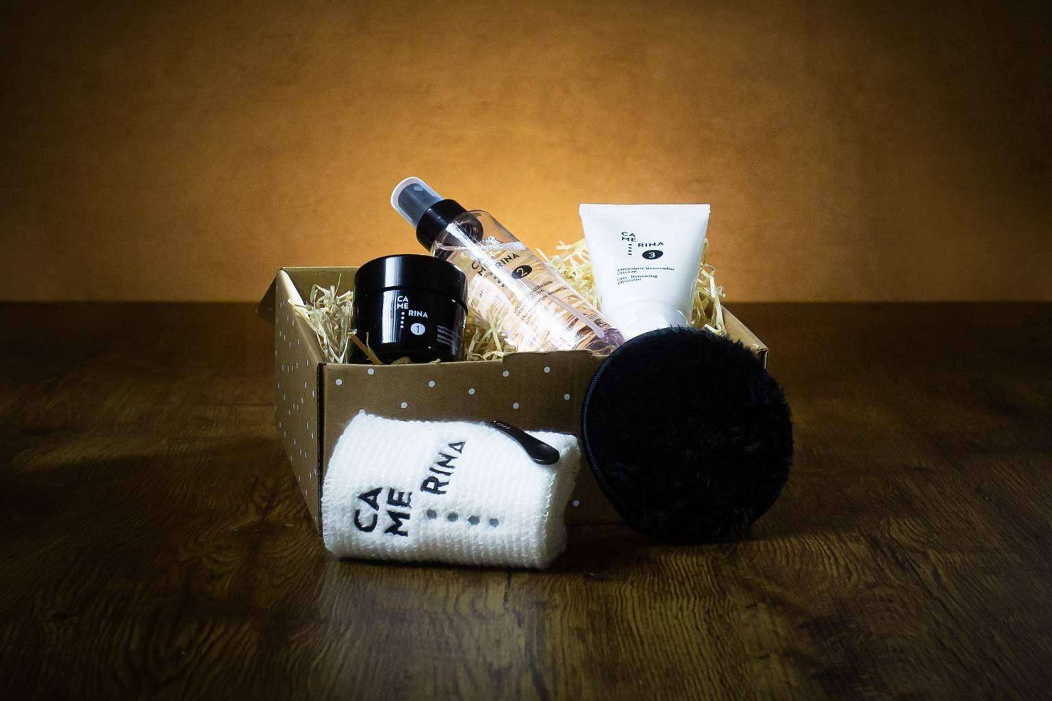 Triple limpieza con las rutinas faciales de Camerina Cosmetics