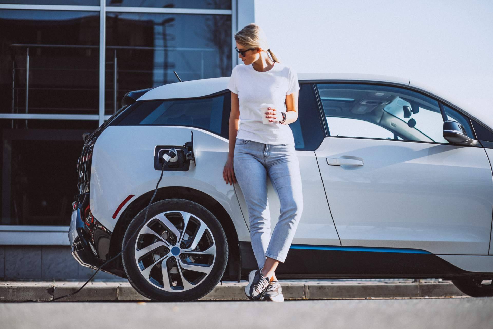¿Por qué es importante disponer de un punto de recarga para el coche eléctrico?