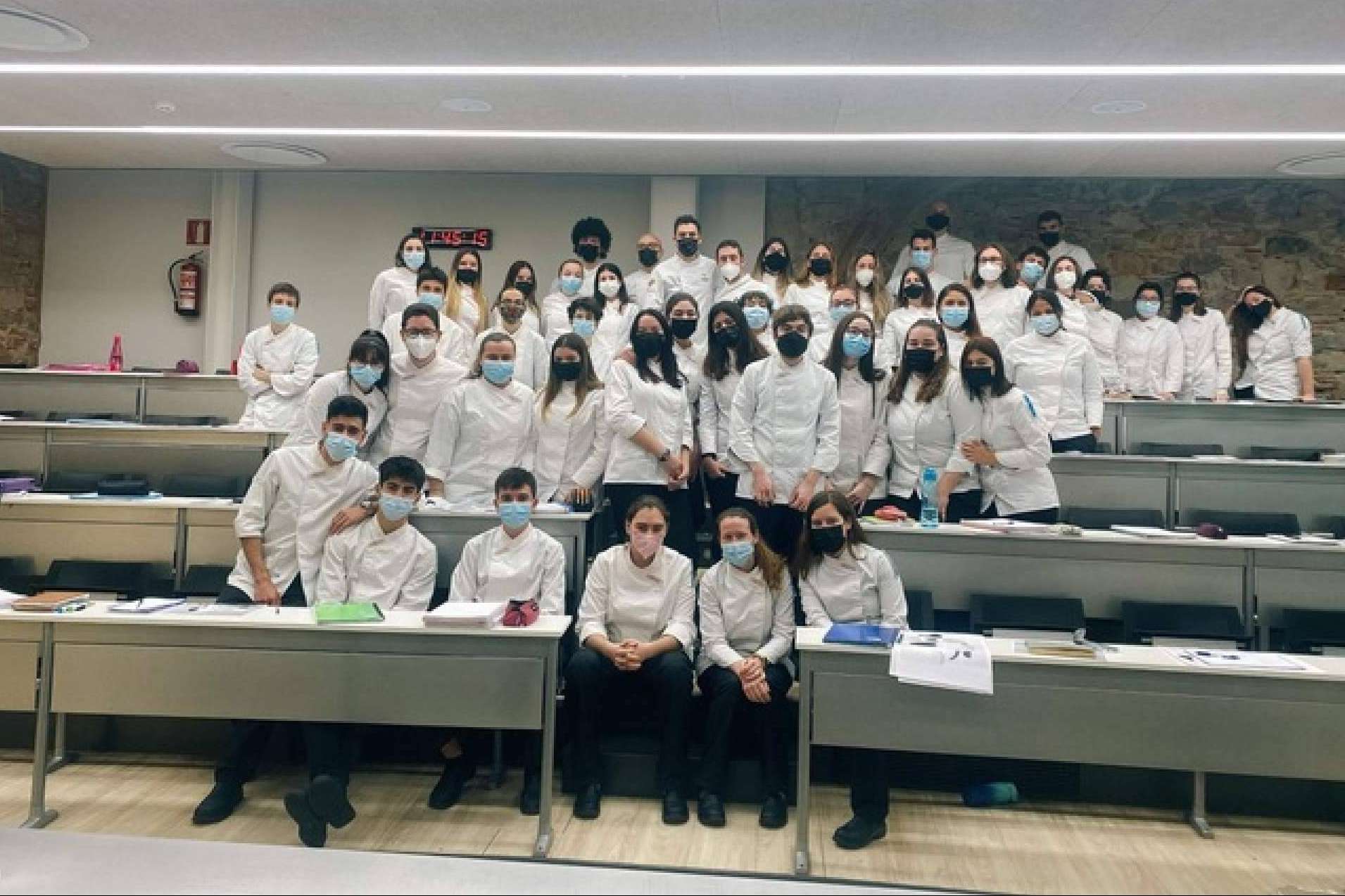 Tres chefs dan a conocer en Barcelona la gastronomía ibicenca