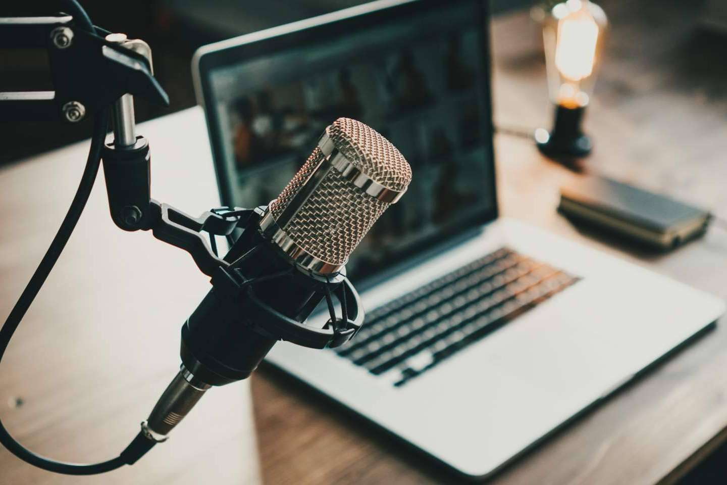Podcasts corporativos. La nueva tendencia de marketing entre las marcas y empresas