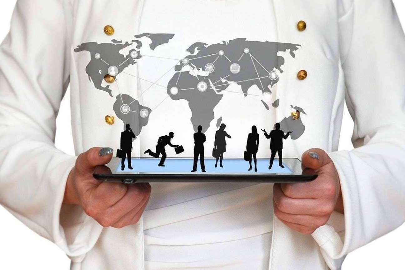 ¿Cómo mejorar la productividad del equipo comercial? CustomerTop