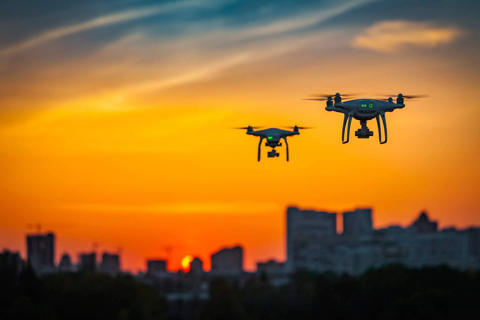 IbericaDron ofrece una amplia oferta de paracaídas para drones