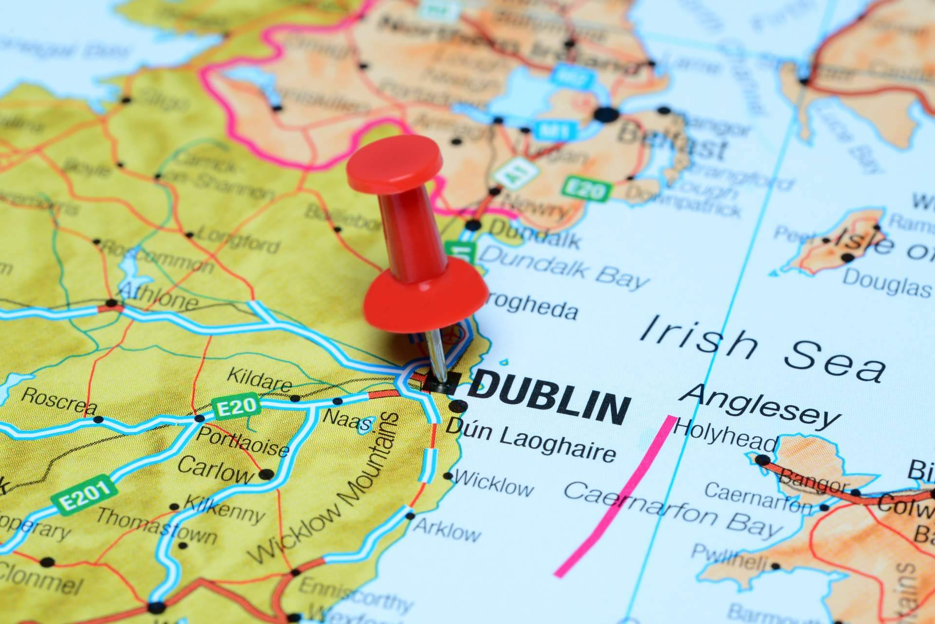 Realizar cursos académicos de primaria y secundaria en Irlanda o USA