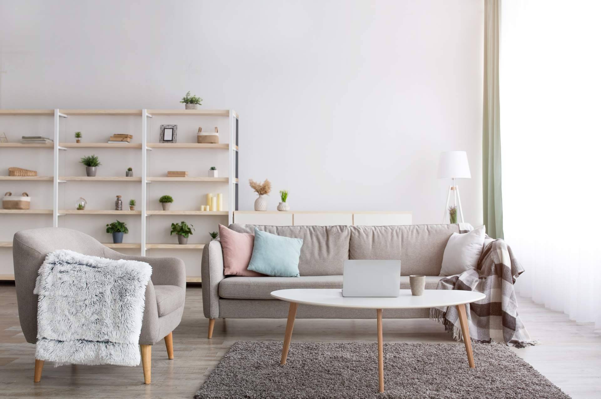 Alquiler de mobiliario ideal para empleados destinados en Madrid